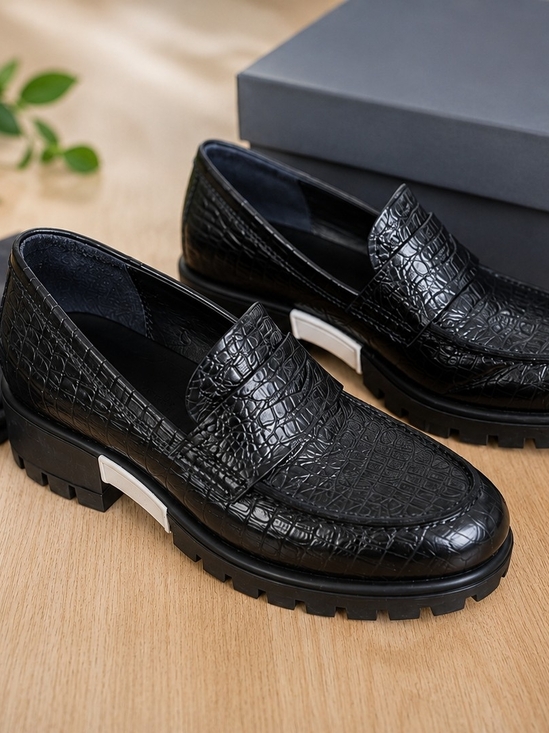 Ecco Shoes - ECCO Anine Squared Black Croc Embossed Leather Loafers EU 39 / US 8-8.5 Like New